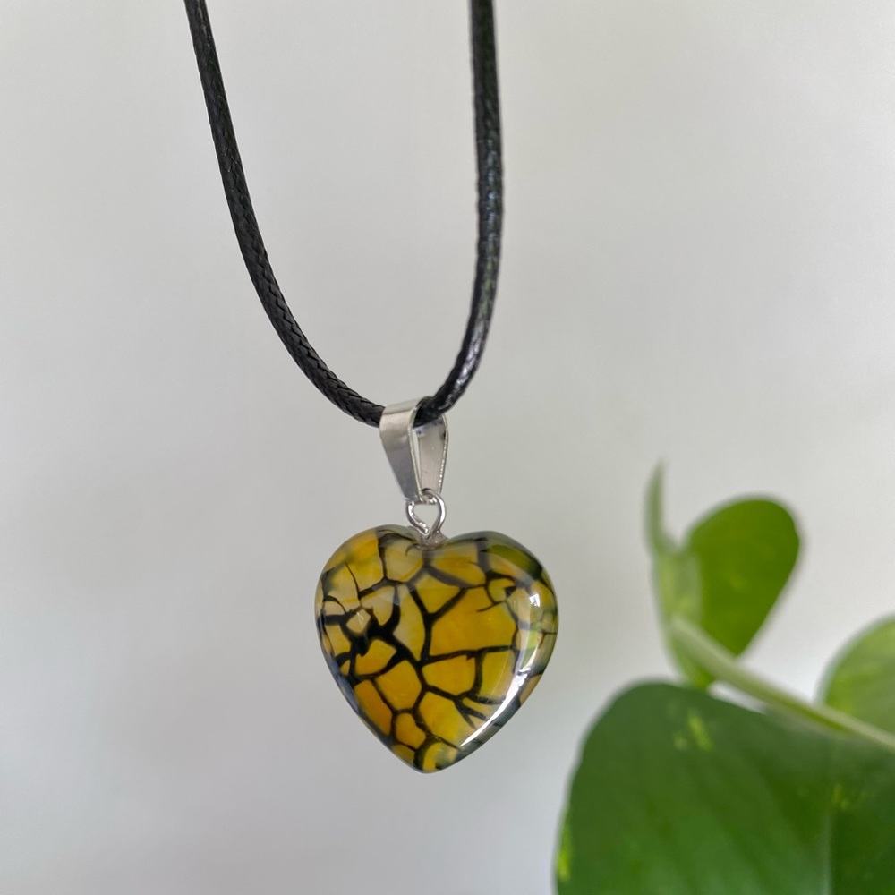 Dragon vein agate necklace, heart shape pendant